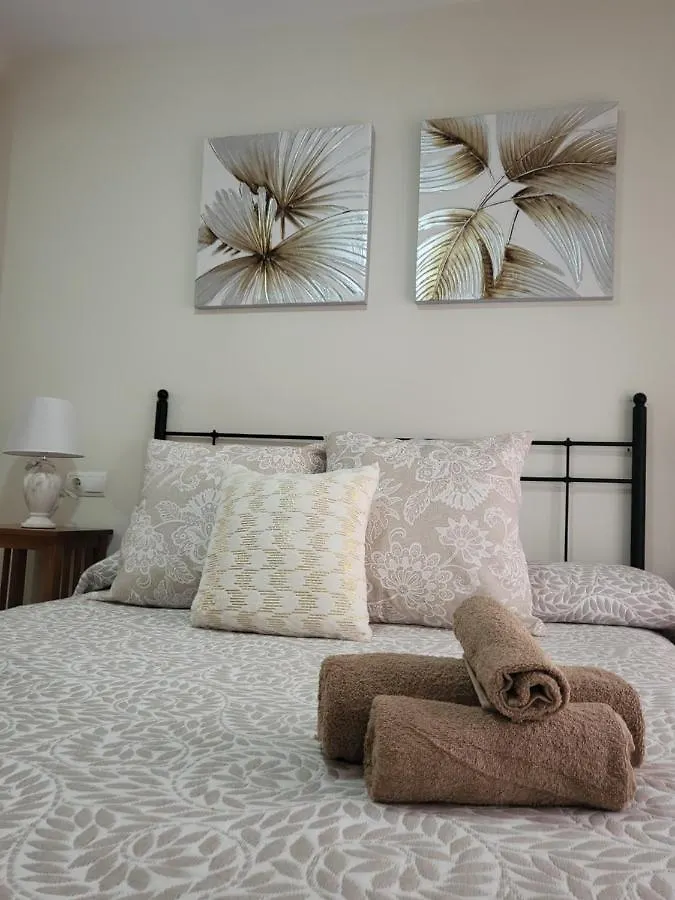 Apartamento Bajo precioso en primera línea de Vera-Playa con jardín y terraza!